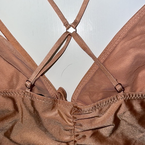 Out From Under Top - Picture 4 of 7